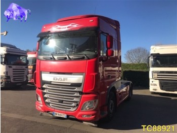Тягач DAF XF Euro6 460 Euro 6 INTARDER