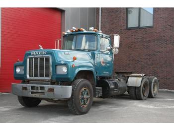 Mack R 754 ST - Тягач