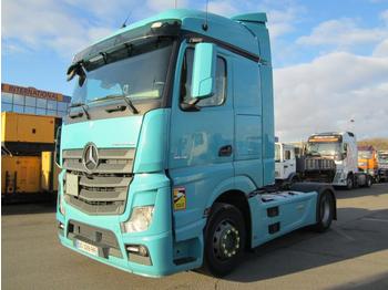 Тягач Mercedes Actros 1845: фото 1