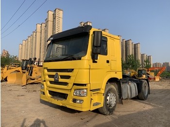 Тягач SINOTRUK Howo tractor unit