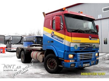 VOLVO FH12 - Тягач