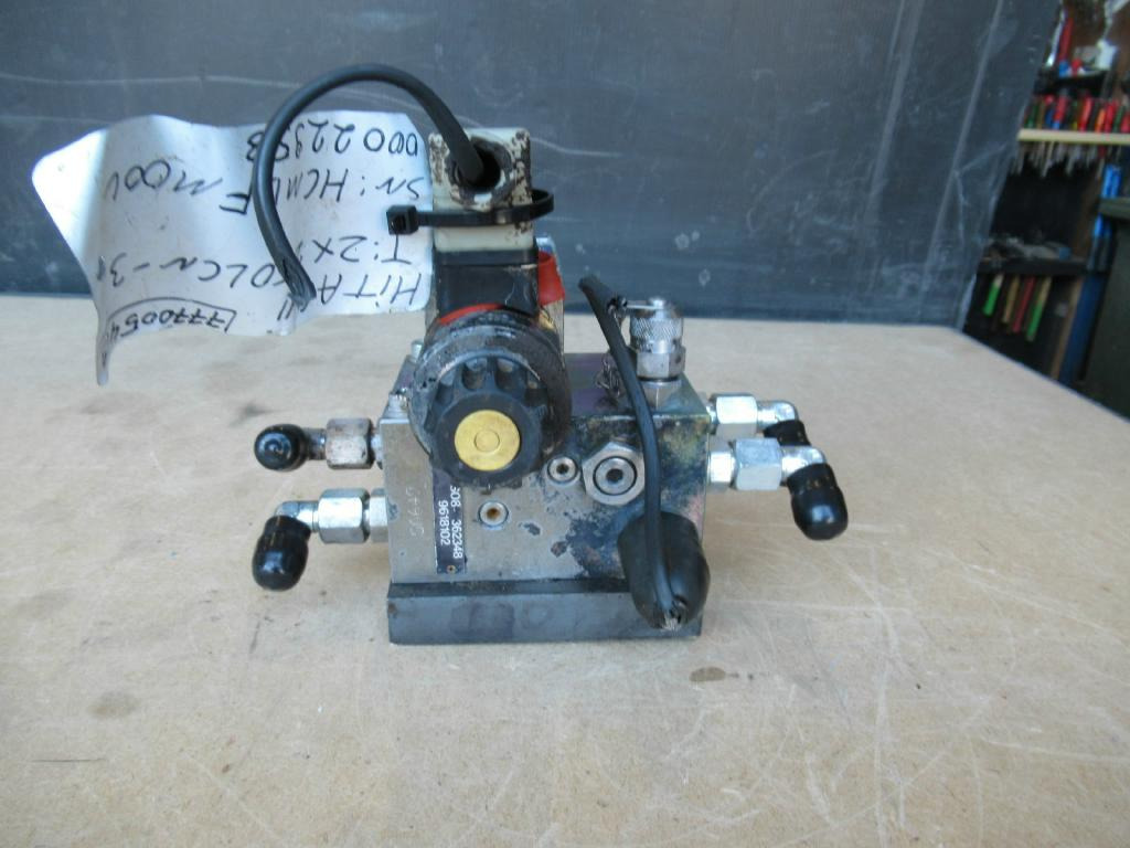 Гидравлический клапан для Строительной техники Hitachi ZX250LCN-3 -: фото 3