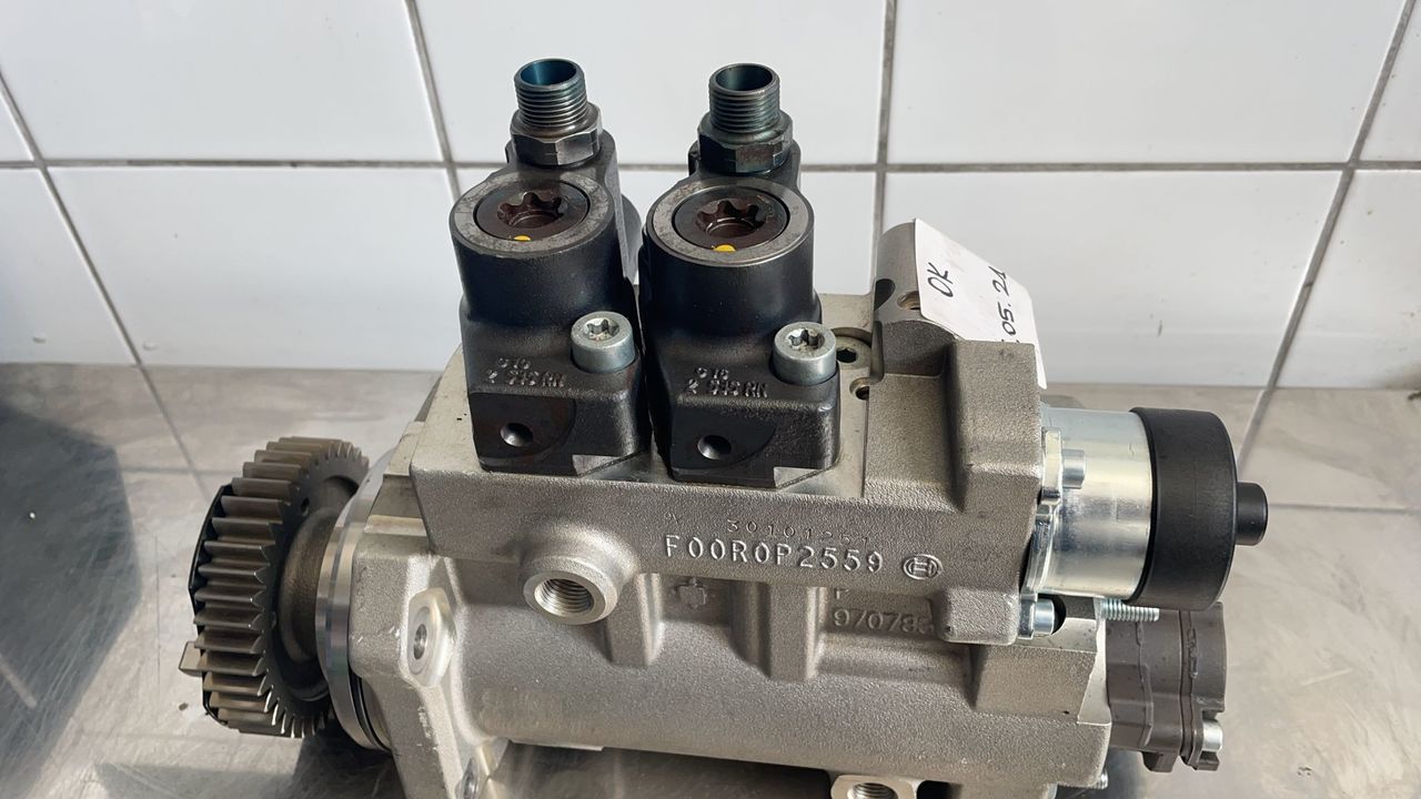 Топливный насос для Грузовиков Mercedes Actros MP4 Injection Pump A4700900850 High Pressure  A4700902150: фото 5