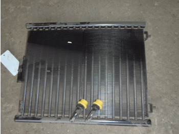 Масляный радиатор для Строительной техники New Holland 86555945 -: фото 2