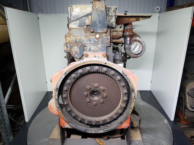 Двигатель и запчасти для Строительной техники O & K L45-Cummins M11C250-Engine/Motor: фото 3