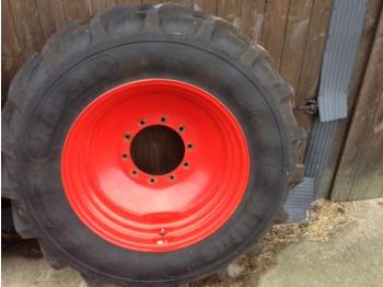  Alliance zum Fendt 820 - Шина