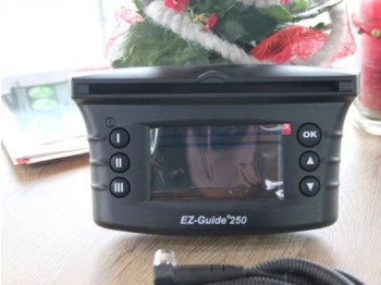 Steyr EZ-Guide 250 mit AG 15 Antenne - Система навигации