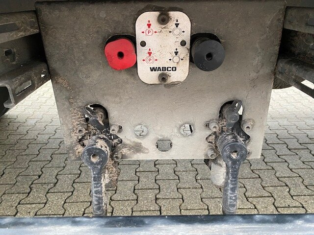 Orten PRASQ 18 Getränkeanhänger PRASQ 18 Getränkeanhänger, Stapleraufnahme, 12x VORHANDEN! - Прицеп-фургон: фото 5