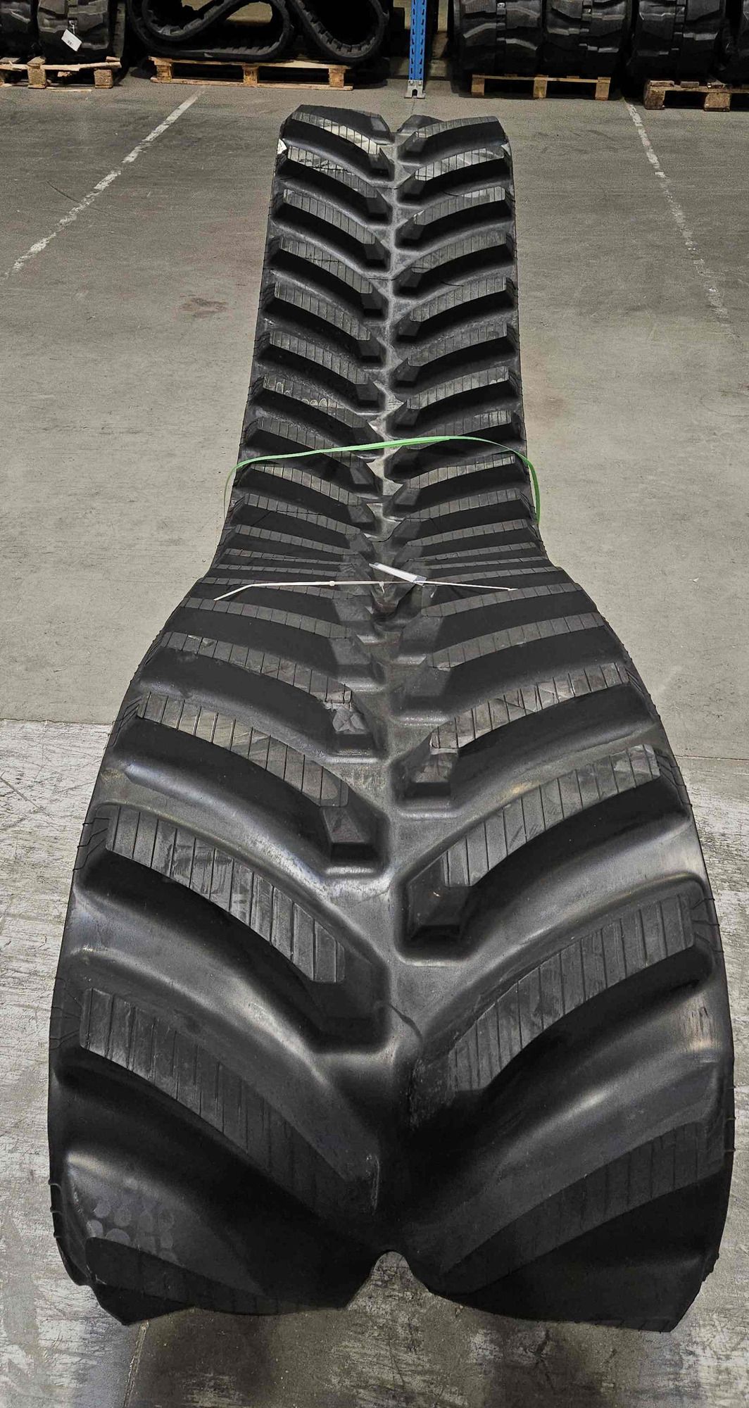 LEACH LEWIS RUBBER TRACKS LIMITED - объявления о продаже undefined: фото 8