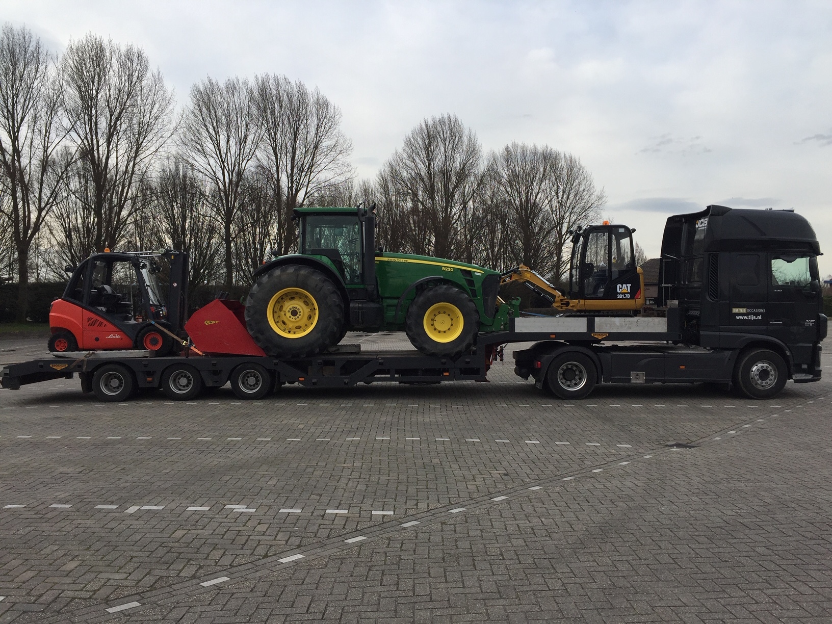 E.M. TIJS OCCASIONS undefined: фото 5