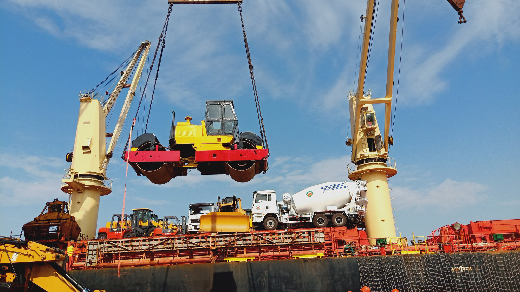 Toaks International Trading Company - Строительная техника - Год: 2014, дизель undefined: фото 13