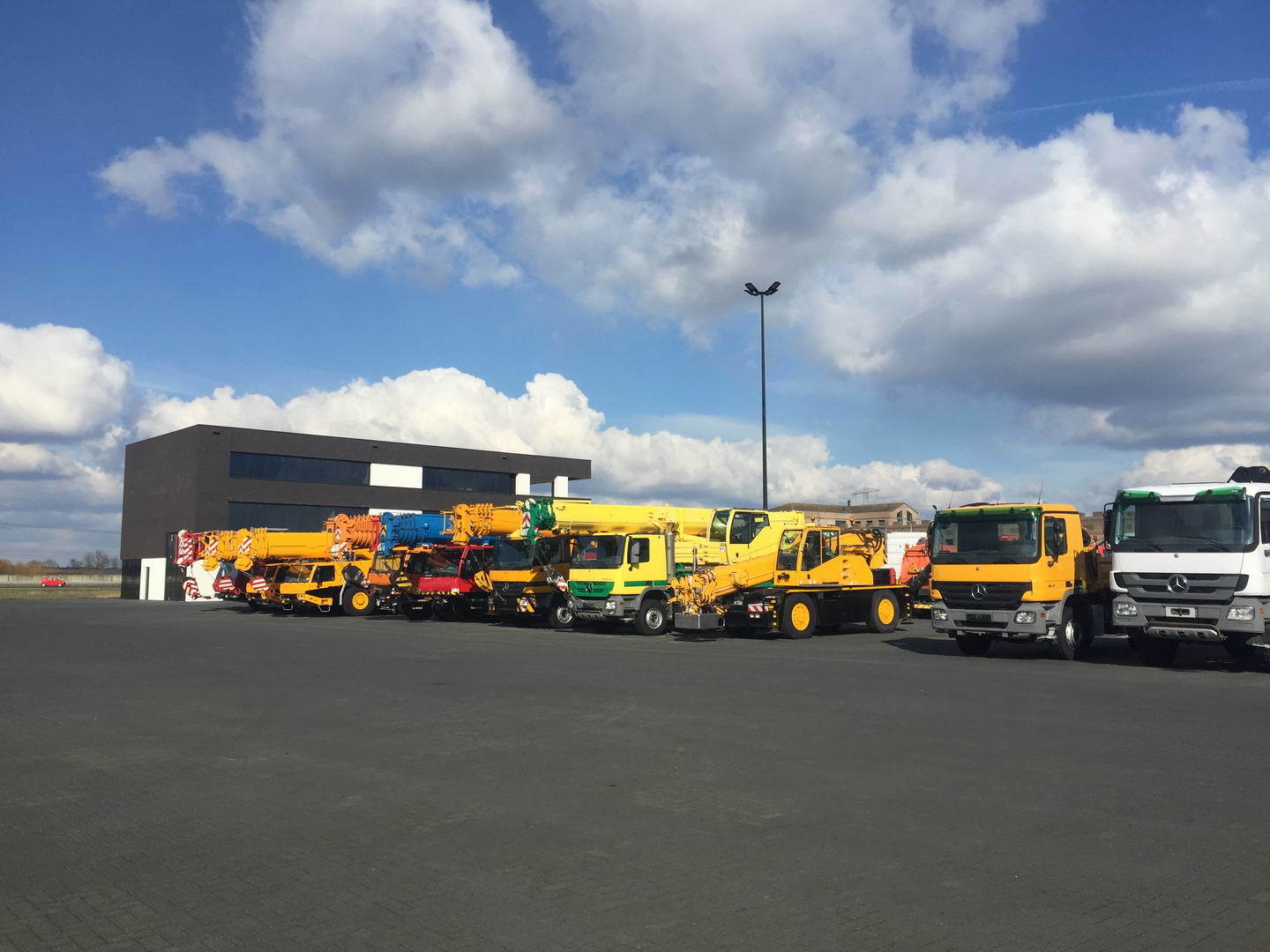 Geurts Trucks B.V. - Полуприцепы undefined: фото 5