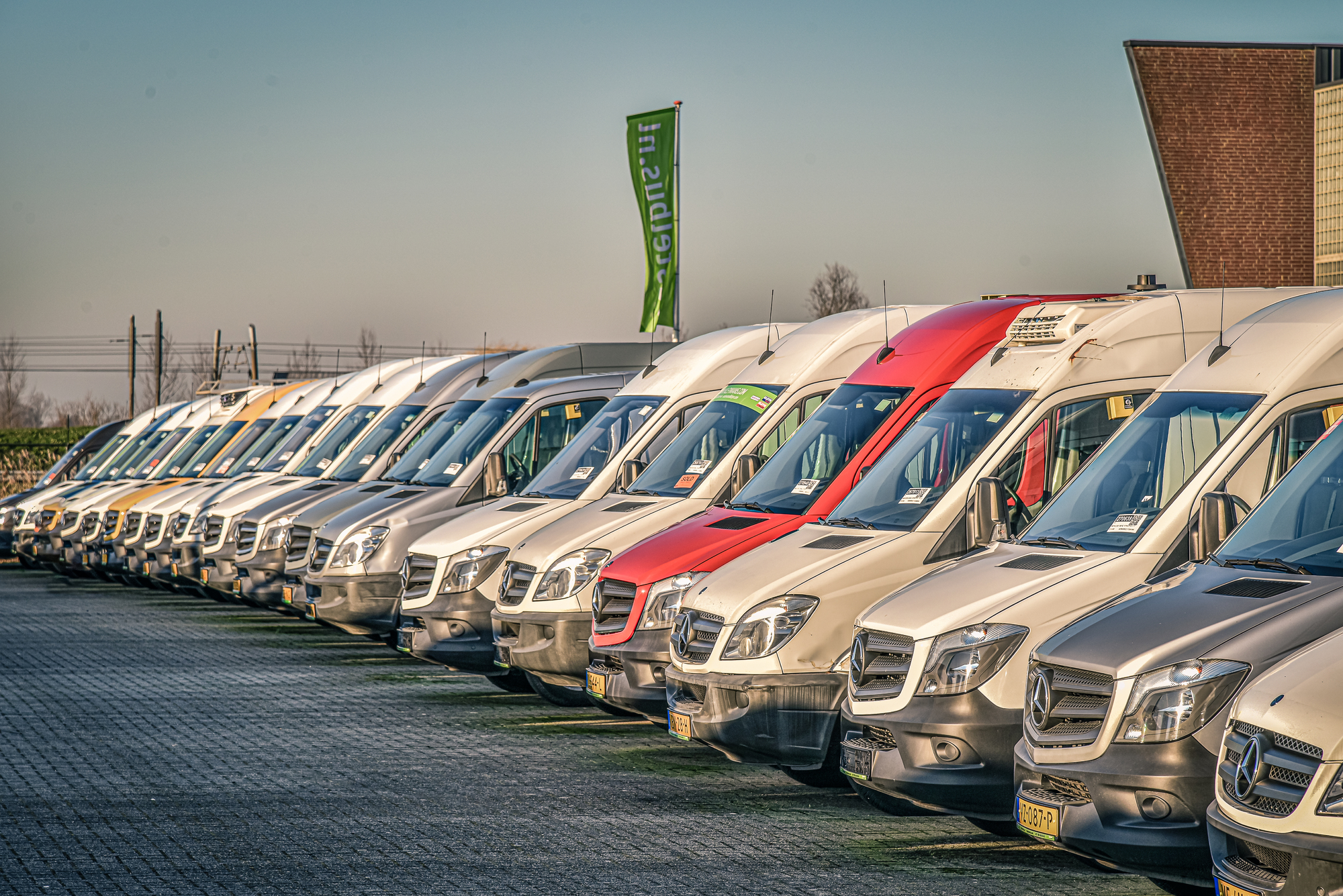 Kleyn Vans B.V. - Автобусы - 4х2, Коробка передач: ручная, Кондиционер undefined: фото 1