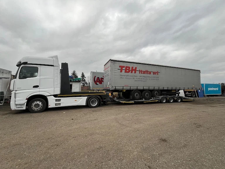 Truck Store Service SRL undefined: фото 6