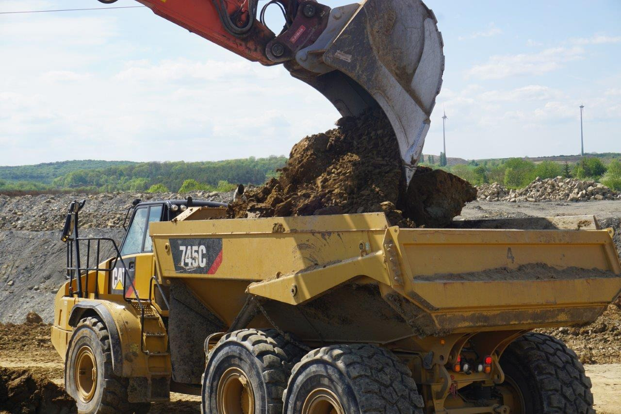 Daniel Manno Baumaschinenhandel - объявления о продаже undefined: фото 3