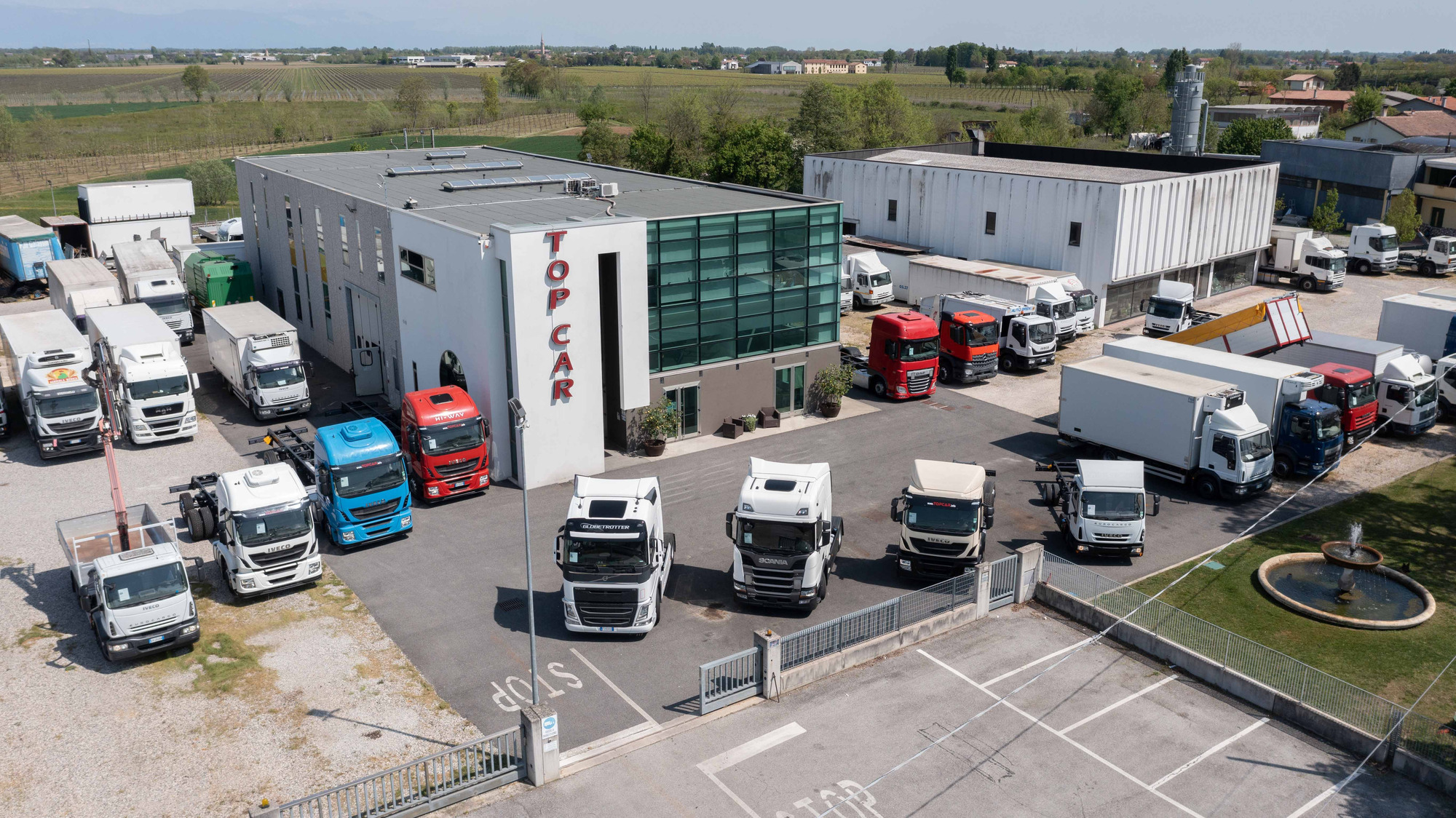 TOP CAR S.R.L. - Тягачи MERCEDES-BENZ Actros undefined: фото 5