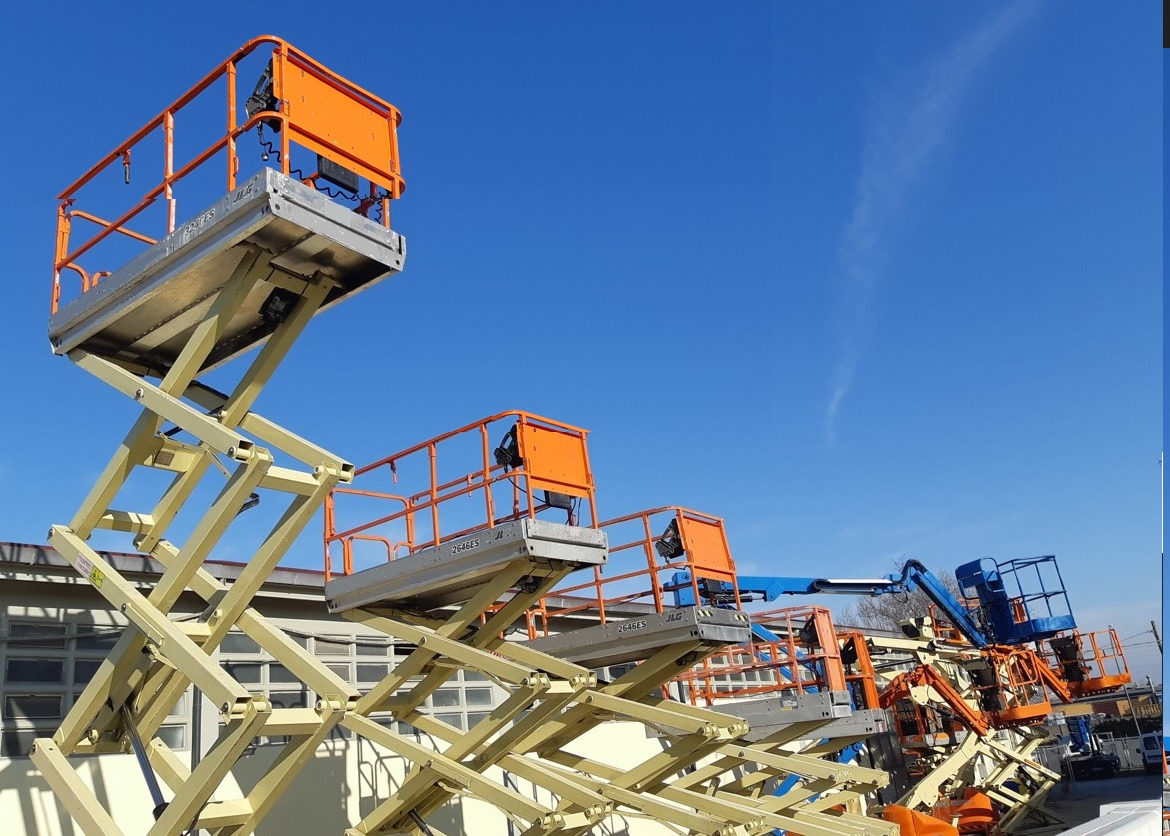 CENTRO USATO S.R.L. - объявления о продаже undefined: фото 4