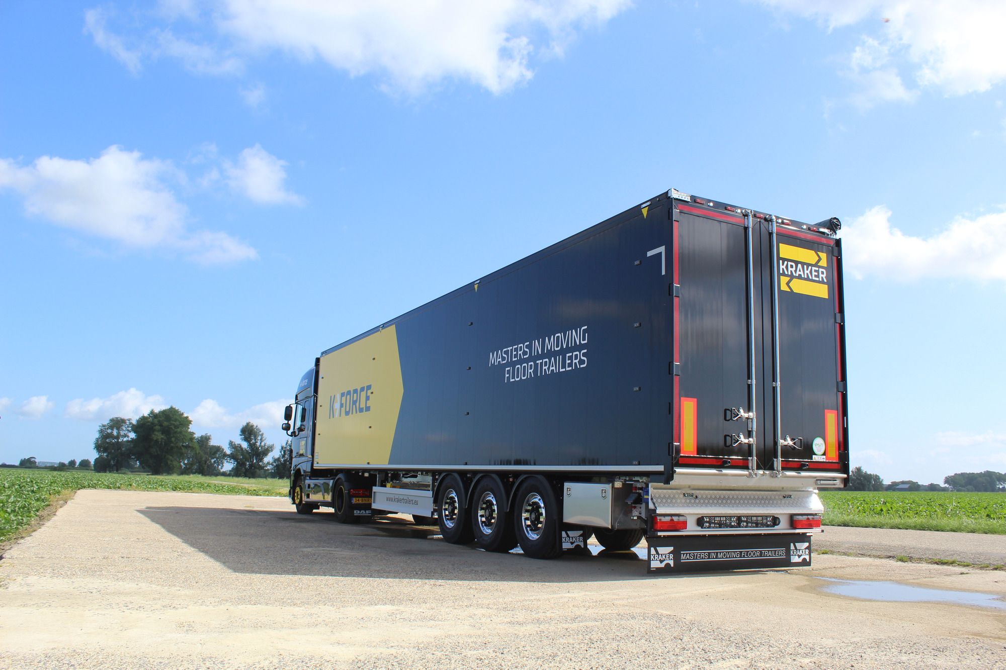 Smart Trailer Solutions B.V. undefined: фото 2
