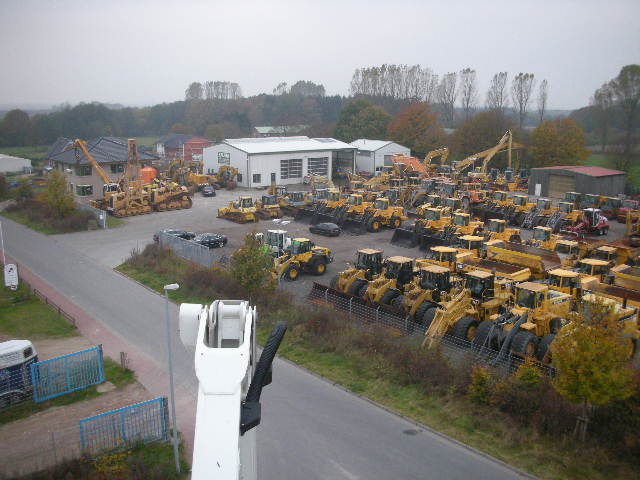 BAUMA Vermiet- und Handels GmbH - Строительная техника HITACHI - Год: 2013 undefined: фото 1