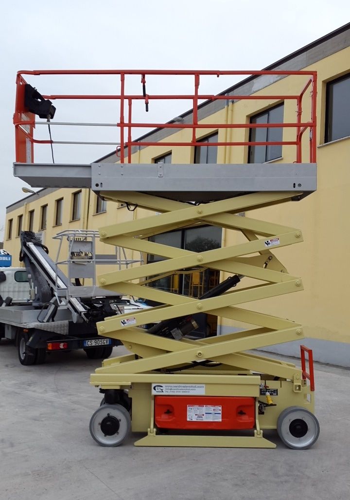 Centro Elevatori SRL undefined: фото 9