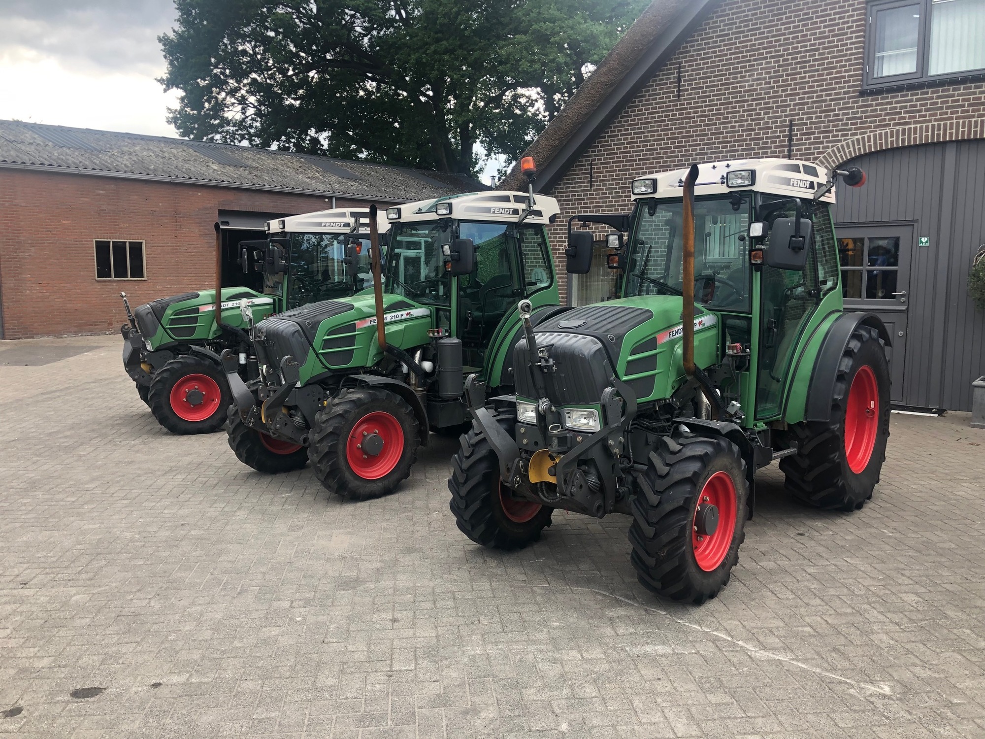 Jur Soetendaal - Сельскохозяйственная техника JOHN DEERE 2520 - Год: 2009 undefined: фото 4