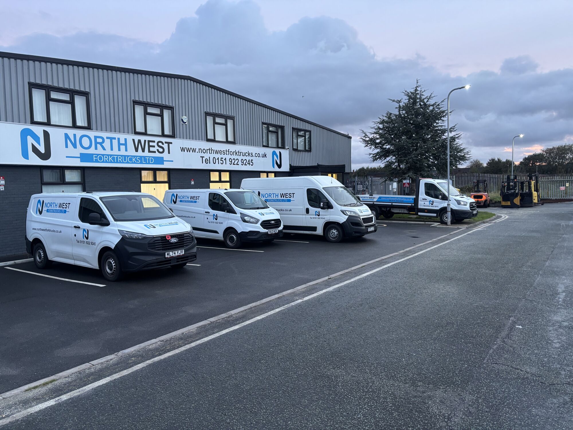 NORTH WEST FORKTRUCKS LTD - объявления о продаже undefined: фото 5