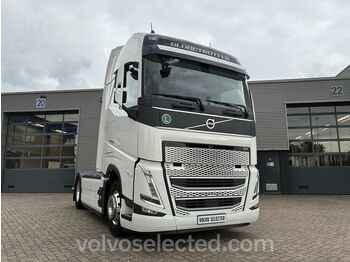 Тягач VOLVO FH