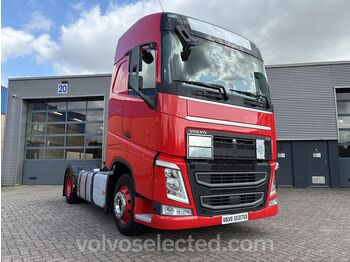 Тягач VOLVO FH