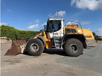 Колёсный погрузчик LIEBHERR L 556