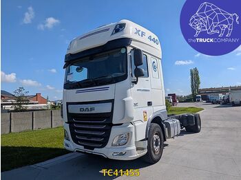 Грузовик-шасси DAF XF 440