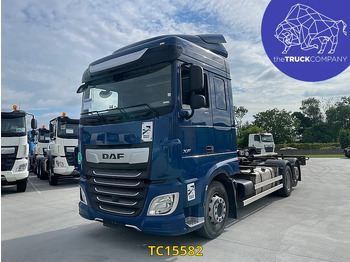 Грузовик-контейнеровоз/ Сменный кузов DAF XF 480
