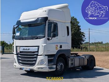 Тягач DAF CF 85