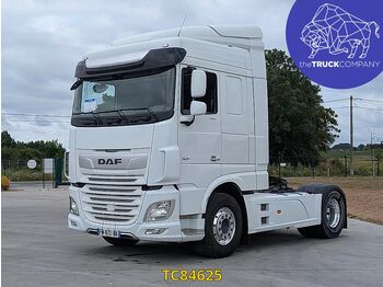 Тягач DAF XF 530