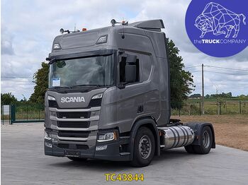 Тягач SCANIA R 410