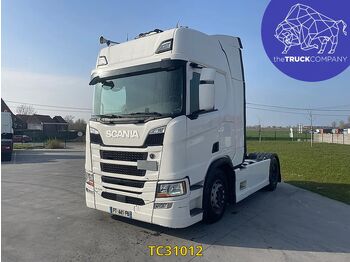 Тягач SCANIA R 450