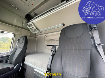 Тягач DAF XF 480: фото 3