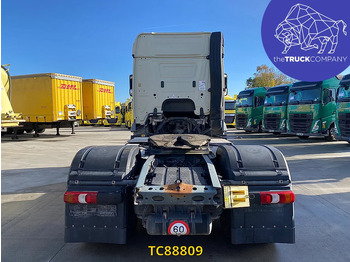 Тягач Mercedes-Benz Actros 1843: фото 4
