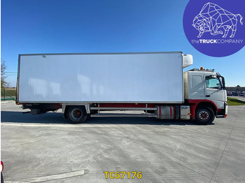 Рефрижератор Volvo FM 330: фото 2 Рефрижератор Volvo FM 330: фото 2