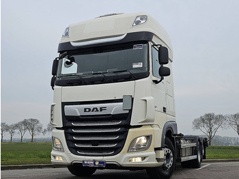 Грузовик-контейнеровоз/ Сменный кузов DAF XF 480
