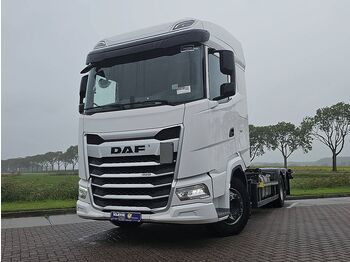Грузовик-контейнеровоз/ Сменный кузов DAF XG 480