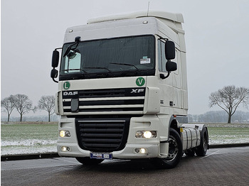 Тягач DAF XF 105 460