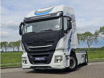 Тягач IVECO