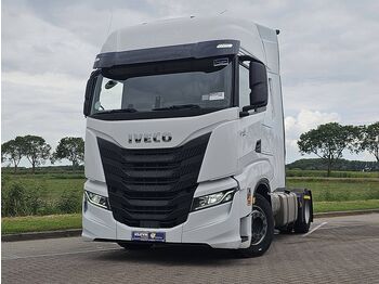 Тягач IVECO S-WAY