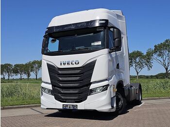 Тягач IVECO S-WAY