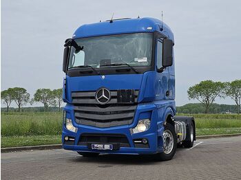 Тягач MERCEDES-BENZ Actros 1843