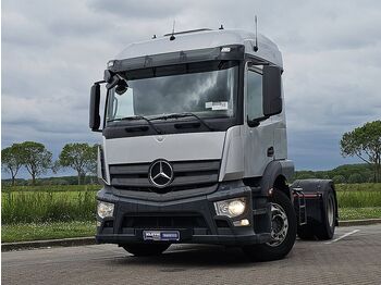 Тягач MERCEDES-BENZ Actros 1843
