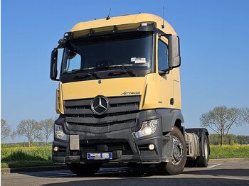 Тягач MERCEDES-BENZ Actros 1843