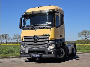 Тягач MERCEDES-BENZ Actros 1843