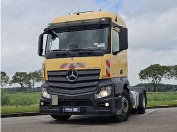 Тягач MERCEDES-BENZ Actros 1843