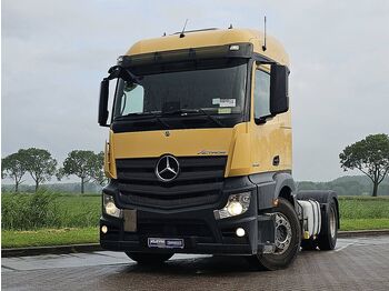 Тягач MERCEDES-BENZ Actros 1843